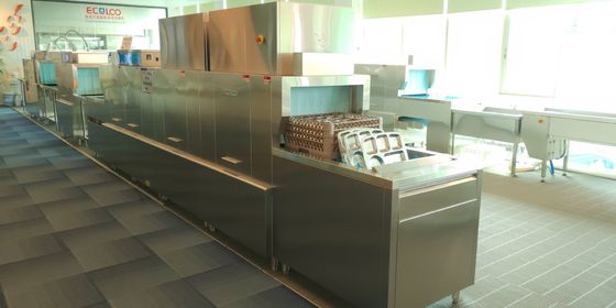 Porcellana Stazione di lavatura dei piatti della cucina/lavastoviglie commerciali calme del compatto per uso commerciale fornitore